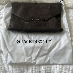 Givenchy Antigona clutch